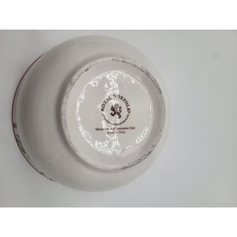 Set of 4 Royal Norfolk Holly Berry Christmas Holiday Cereal Soup Bowls - Picture 6 of 12